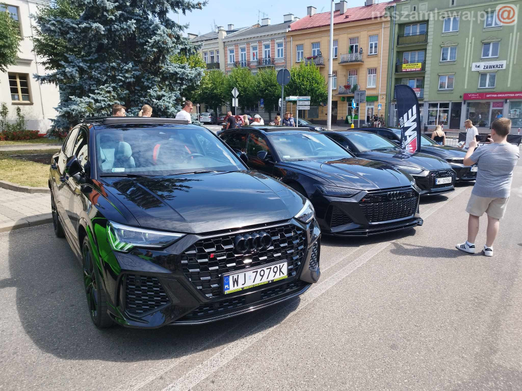 Dni Mławy 2023. Zlot samochodów tuningowanych [ZDJĘCIA]
