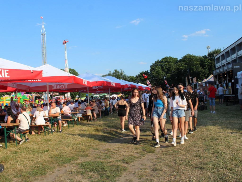 Dni Mławy 2023. Impreza wolno się rozkręcała [ZDJĘCIA I FILMY]