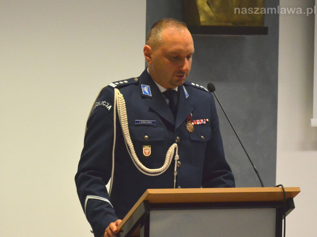 38 funkcjonariuszy z awansami [ZDJĘCIA]