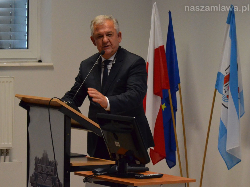 38 funkcjonariuszy z awansami [ZDJĘCIA]