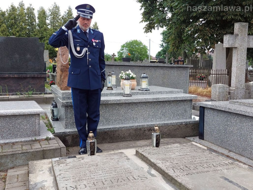 38 funkcjonariuszy z awansami [ZDJĘCIA]