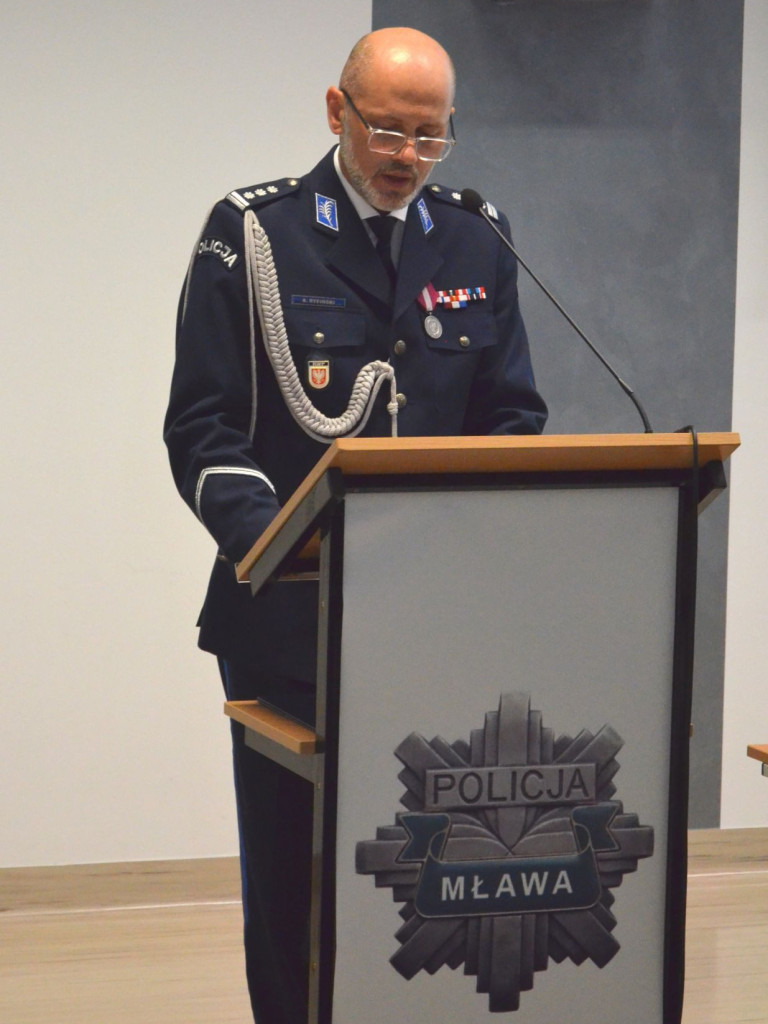 38 funkcjonariuszy z awansami [ZDJĘCIA]