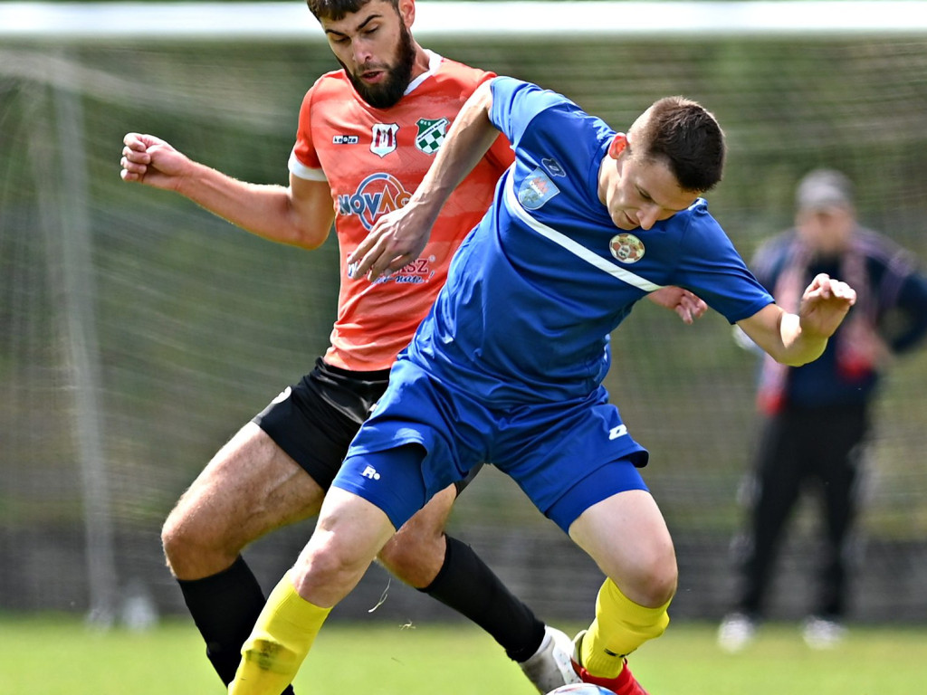 Dwaj gracze pozyskani. Siedem goli w dwumeczu