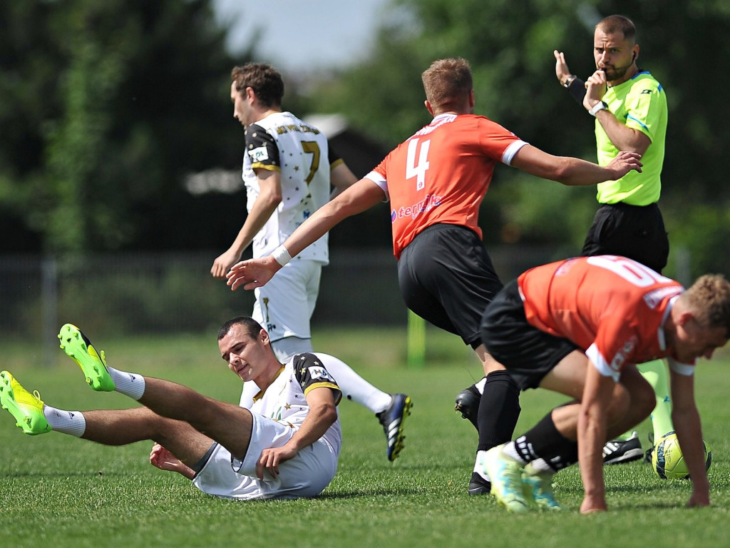 Ostatni sparing wygrany. Dwaj pomocnicy potwierdzeni