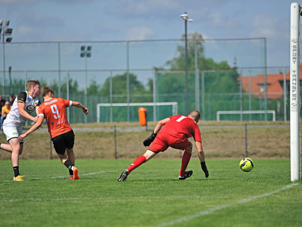 Ostatni sparing wygrany. Dwaj pomocnicy potwierdzeni