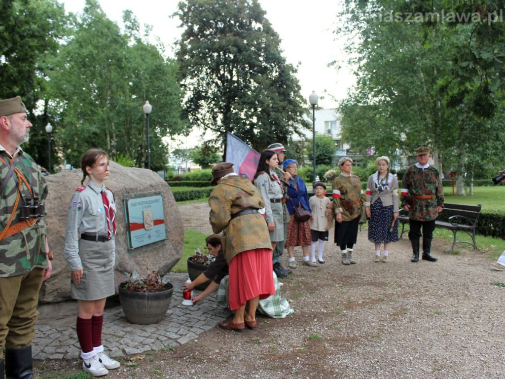 Cześć i chwała bohaterom! Mława PAMIĘTA! [FILMY i ZDJĘCIA]