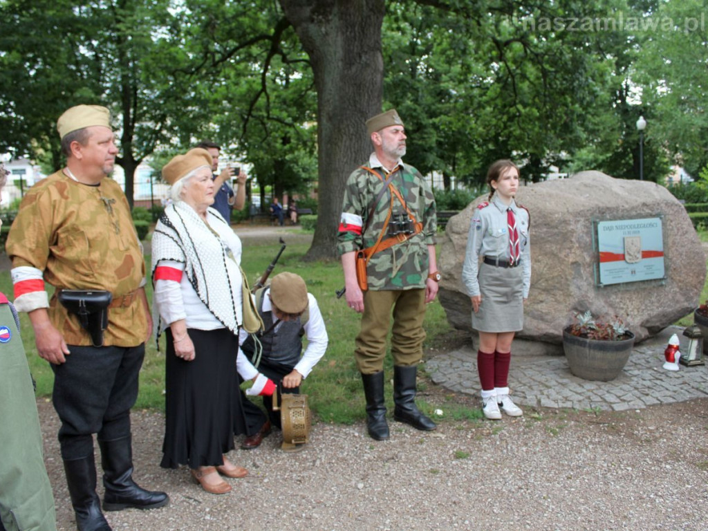 Cześć i chwała bohaterom! Mława PAMIĘTA! [FILMY i ZDJĘCIA]