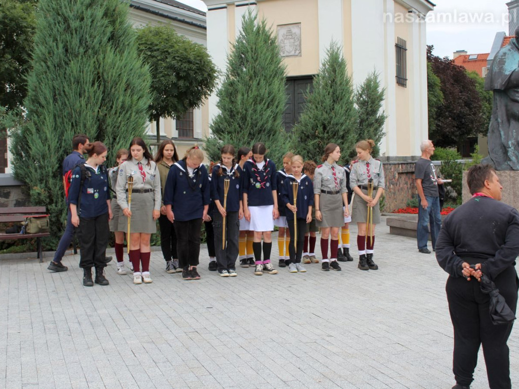 Cześć i chwała bohaterom! Mława PAMIĘTA! [FILMY i ZDJĘCIA]