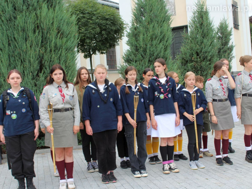 Cześć i chwała bohaterom! Mława PAMIĘTA! [FILMY i ZDJĘCIA]