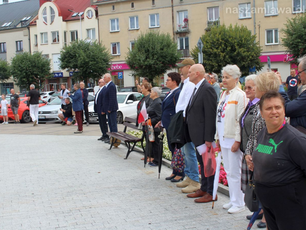 Cześć i chwała bohaterom! Mława PAMIĘTA! [FILMY i ZDJĘCIA]