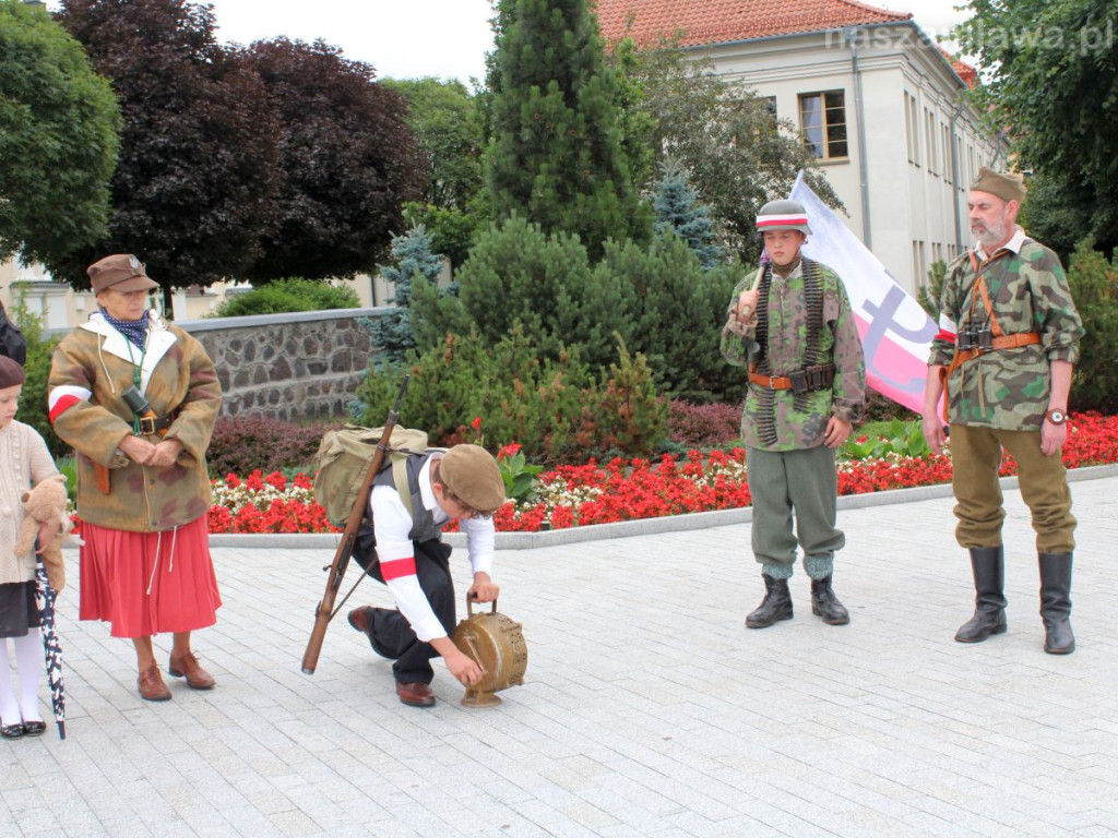 Cześć i chwała bohaterom! Mława PAMIĘTA! [FILMY i ZDJĘCIA]