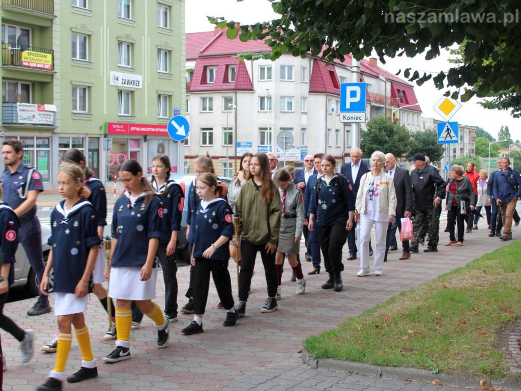 Cześć i chwała bohaterom! Mława PAMIĘTA! [FILMY i ZDJĘCIA]