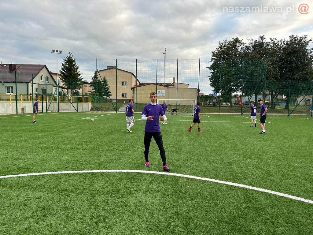 Wiśniewo zatrzymało Warriors.  Liderów aż czterech