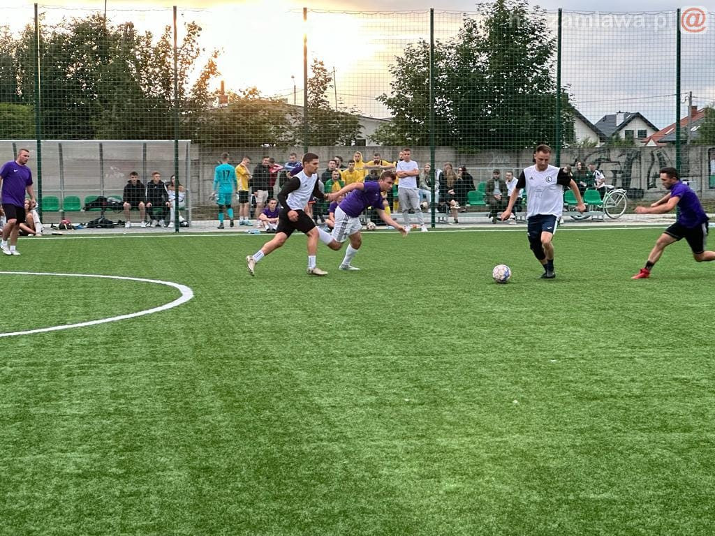 Wiśniewo zatrzymało Warriors.  Liderów aż czterech