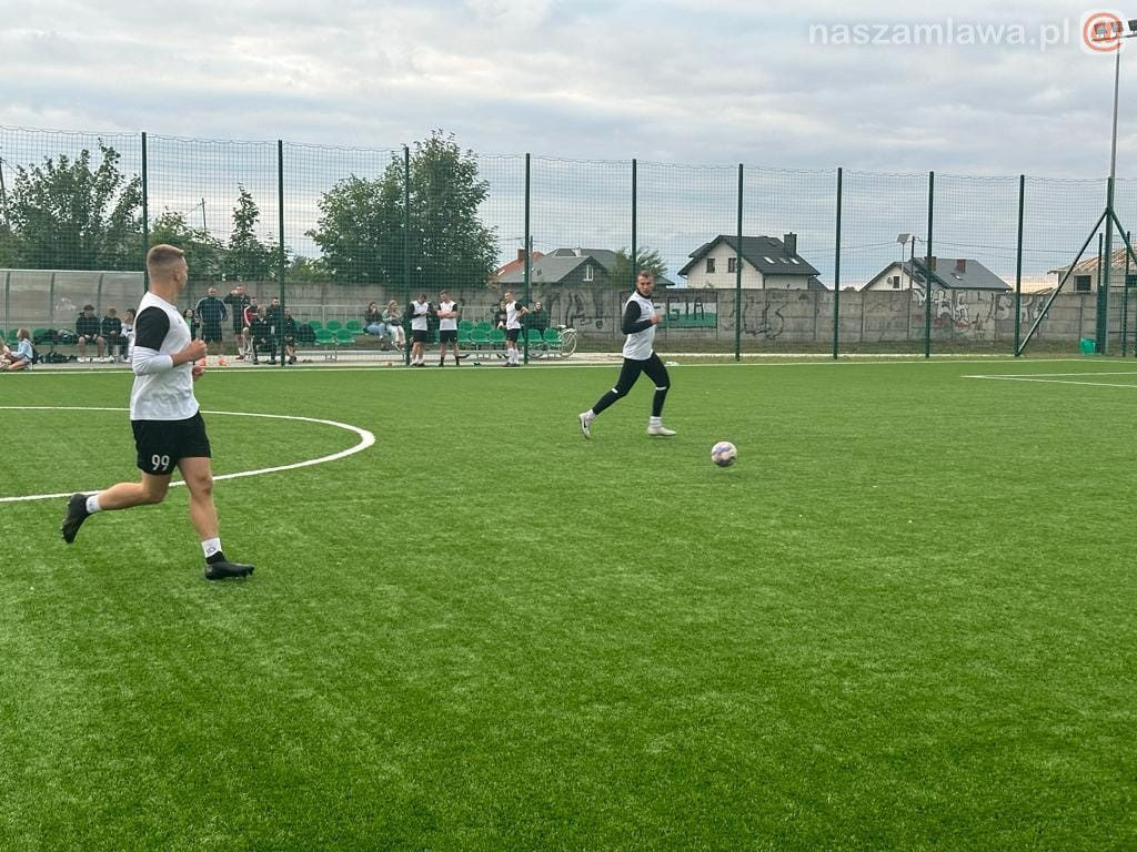 Wiśniewo zatrzymało Warriors.  Liderów aż czterech