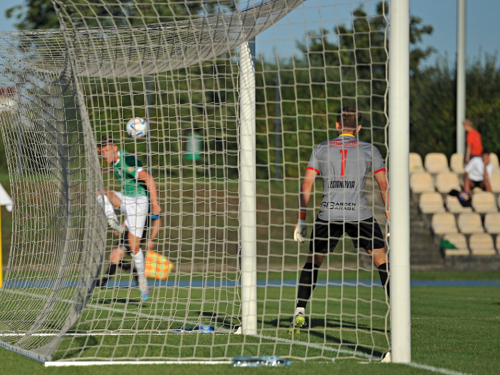 Pierwsza wygrana Mławianki. Cudne okienko Hrebena