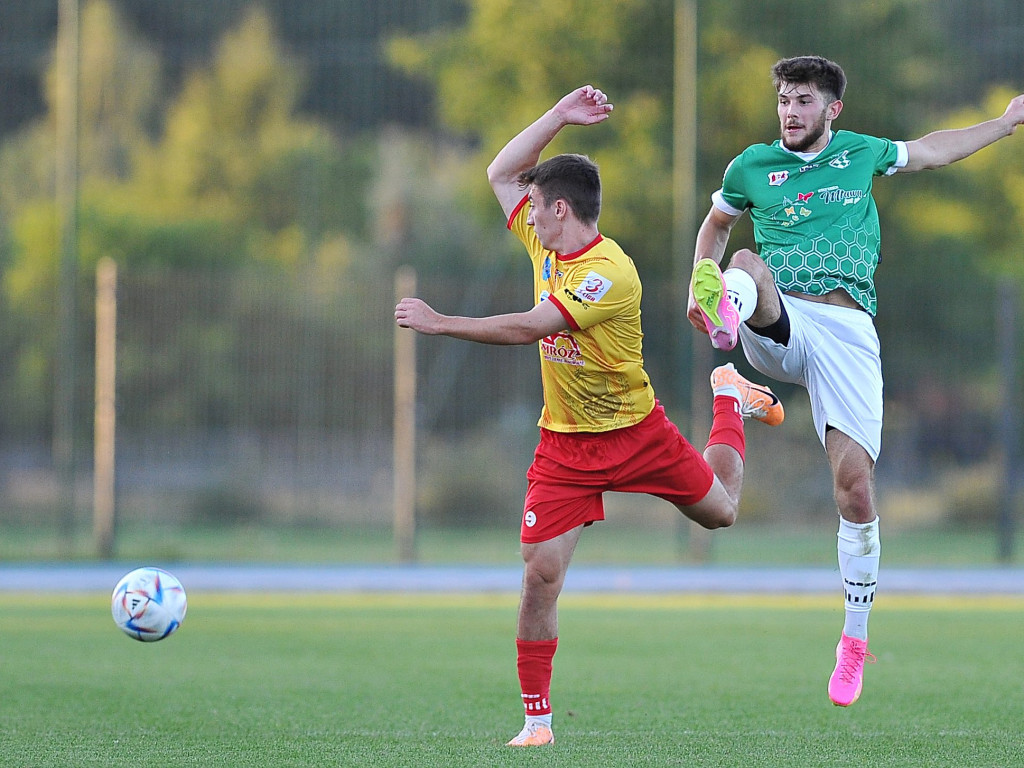 Pierwsza wygrana Mławianki. Cudne okienko Hrebena