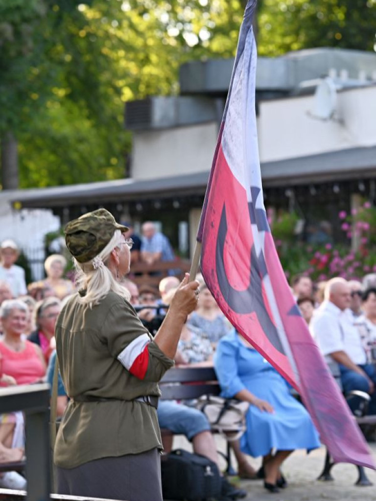 Festiwal Piosenki Żołnierskiej i Patriotycznej w Mławie [ZDJĘCIA i FILMY]