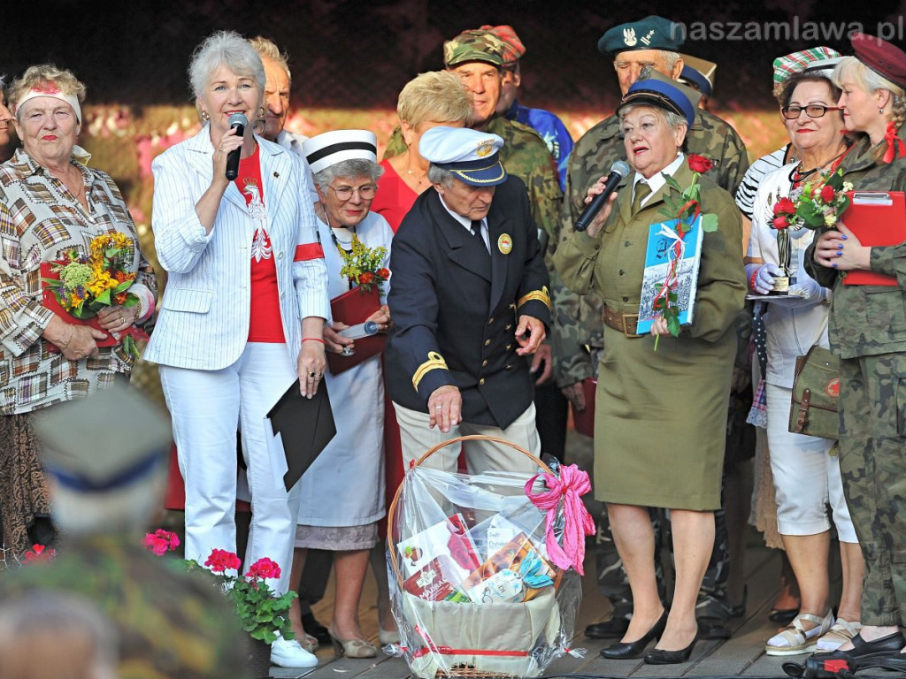 Festiwal Piosenki Żołnierskiej i Patriotycznej w Mławie [ZDJĘCIA i FILMY]