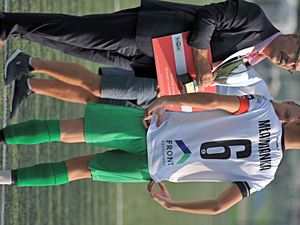 Imponująca inaguracja rezerw. W niedzielę derby