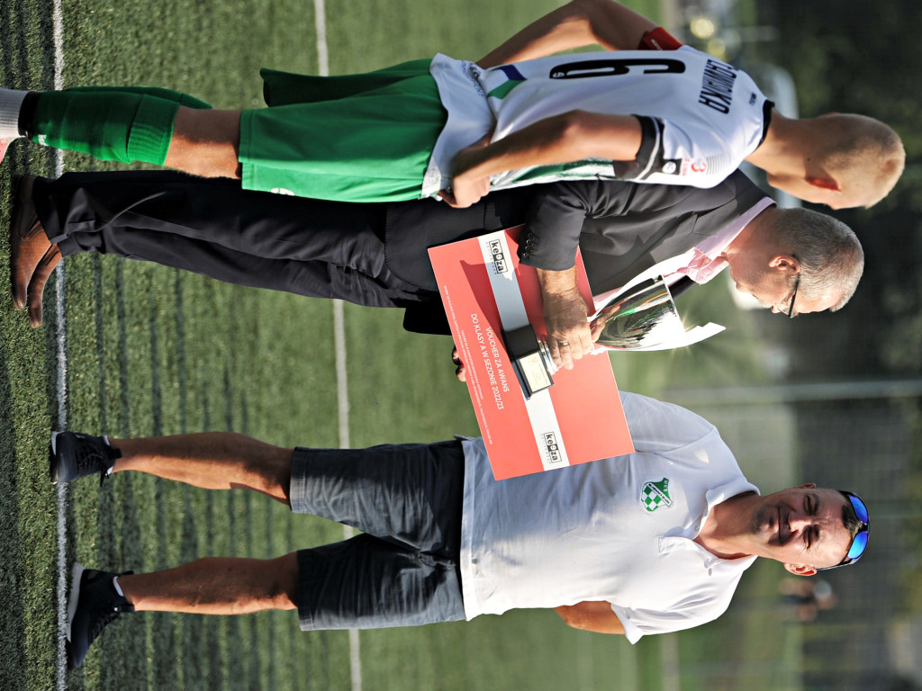 Imponująca inaguracja rezerw. W niedzielę derby