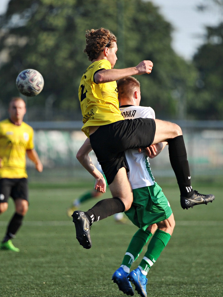 Imponująca inaguracja rezerw. W niedzielę derby