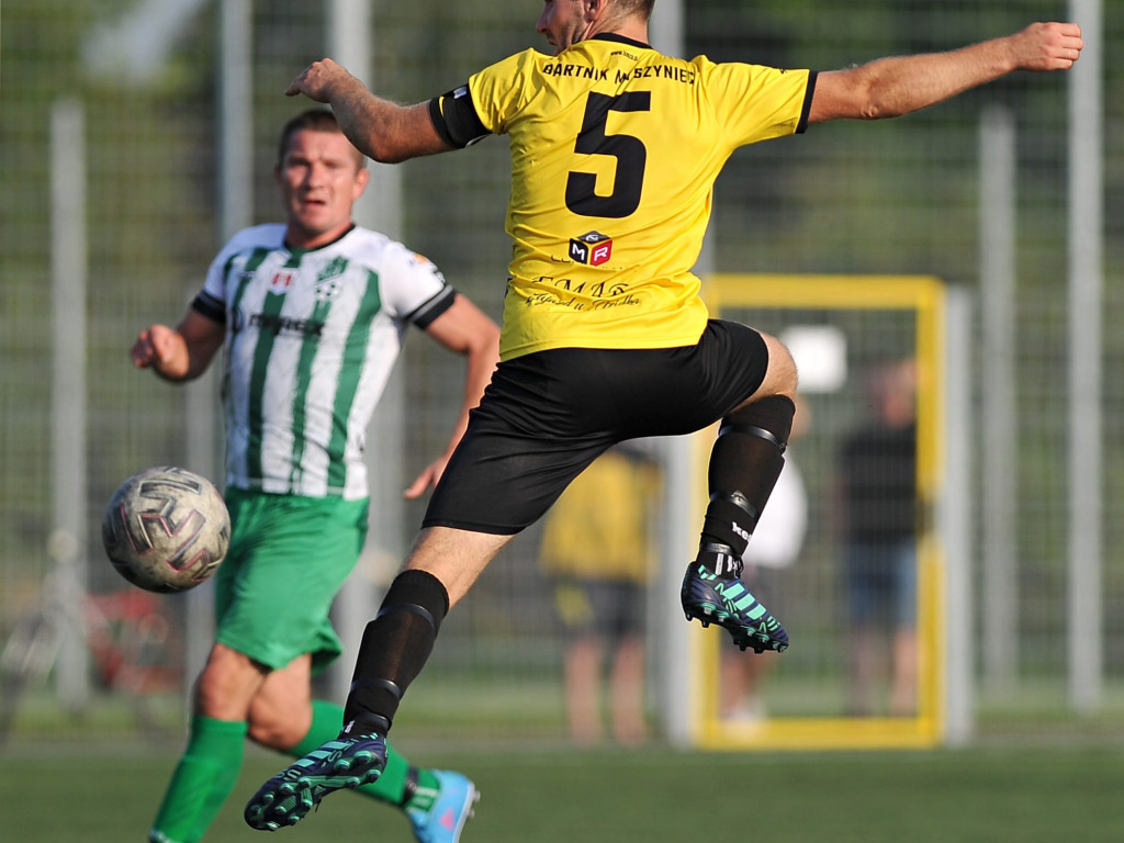 Imponująca inaguracja rezerw. W niedzielę derby