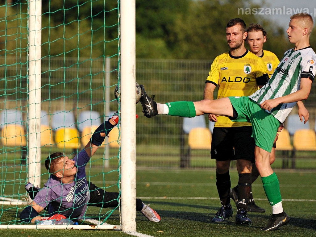 Imponująca inaguracja rezerw. W niedzielę derby