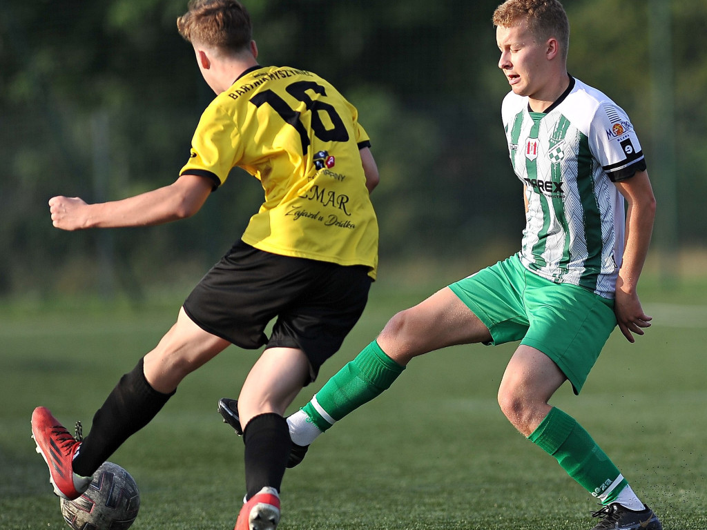 Imponująca inaguracja rezerw. W niedzielę derby