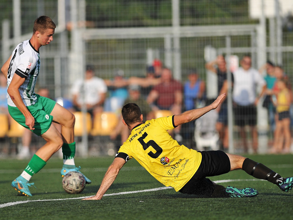 Imponująca inaguracja rezerw. W niedzielę derby
