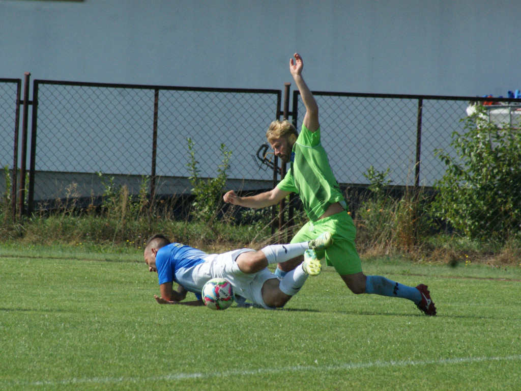 Derby na remis i na czerwono. Tamka gromi