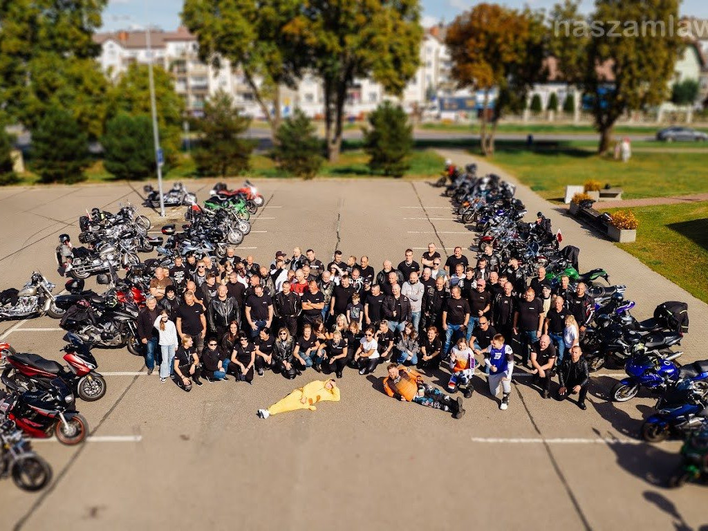 Z Mławy wyjechało prawie 80 motocykli [ZDJĘCIA]