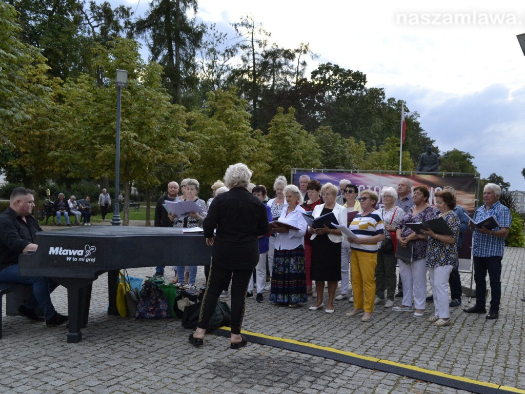 Wciąż stoi! Można zagrać
