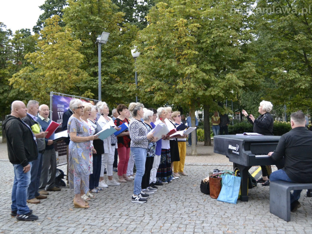 Wciąż stoi! Można zagrać