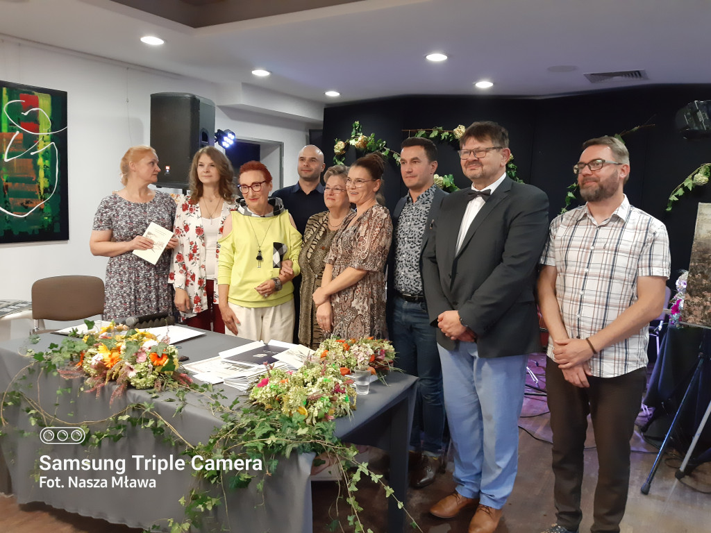 Noc Poetów w Mławie. Niezwykła uczta duchowa [NASZA RELACJA]