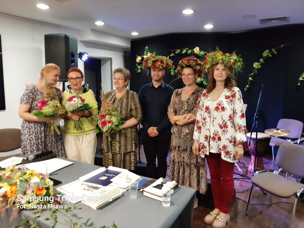 Noc Poetów w Mławie. Niezwykła uczta duchowa [NASZA RELACJA]