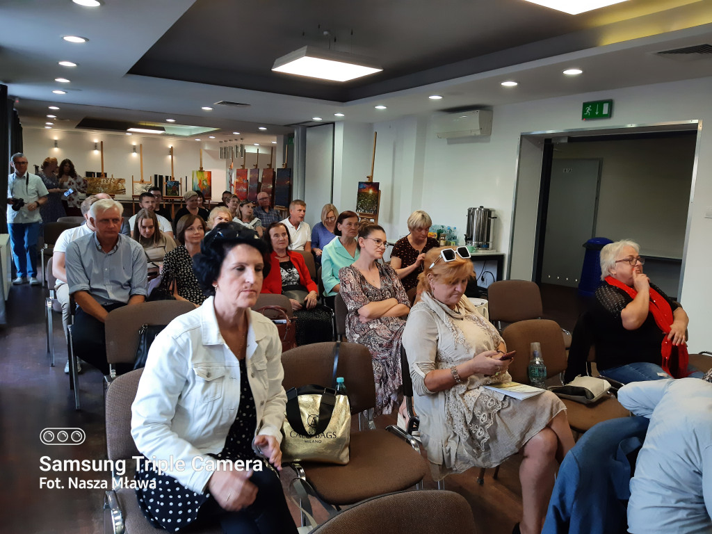 Noc Poetów w Mławie. Niezwykła uczta duchowa [NASZA RELACJA]