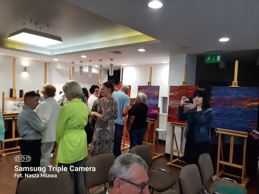 Noc Poetów w Mławie. Niezwykła uczta duchowa [NASZA RELACJA]