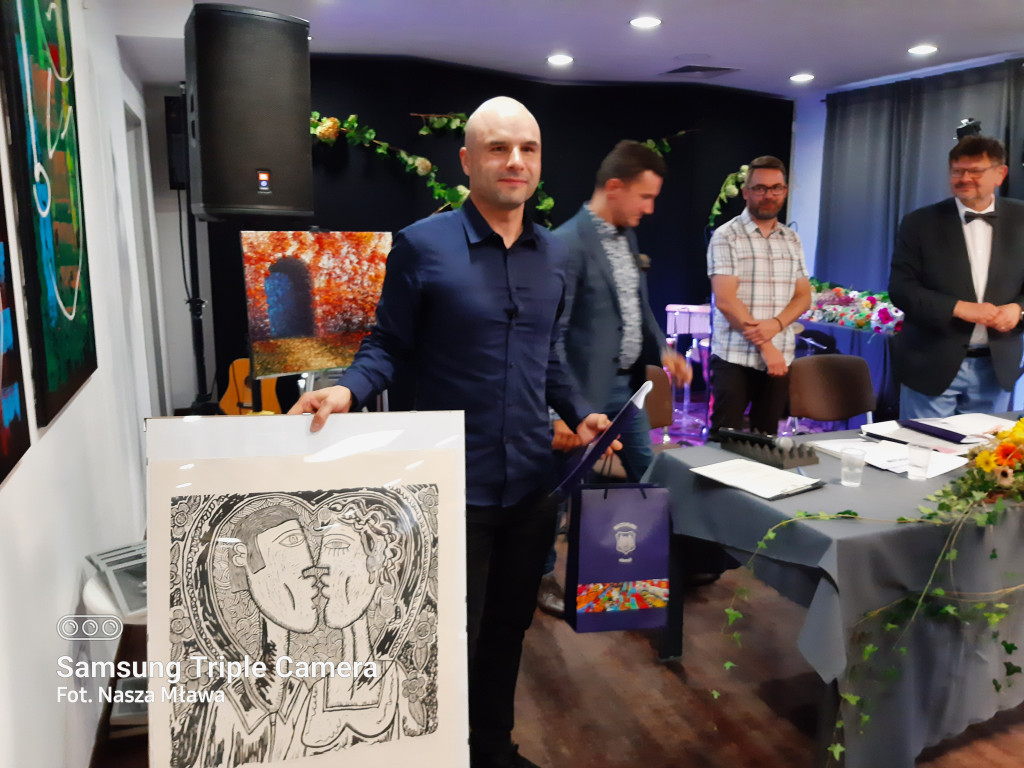 Noc Poetów w Mławie. Niezwykła uczta duchowa [NASZA RELACJA]