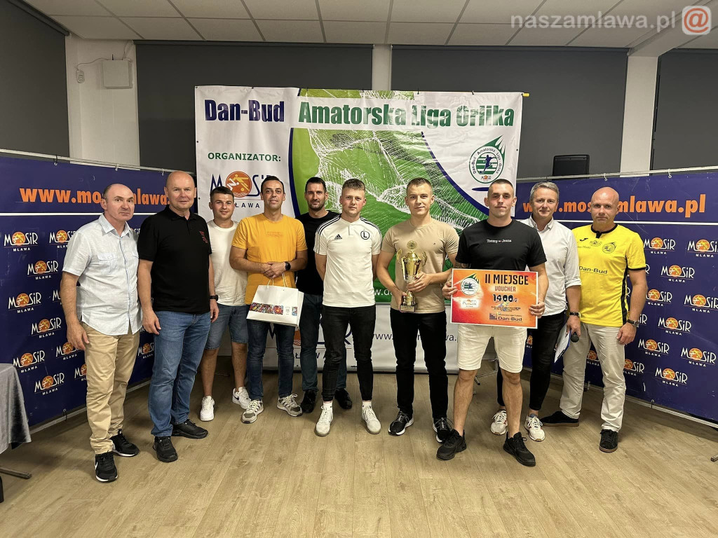 Warriors z mistrzostwem. Głowacki z koroną