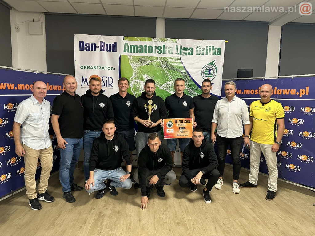 Warriors z mistrzostwem. Głowacki z koroną