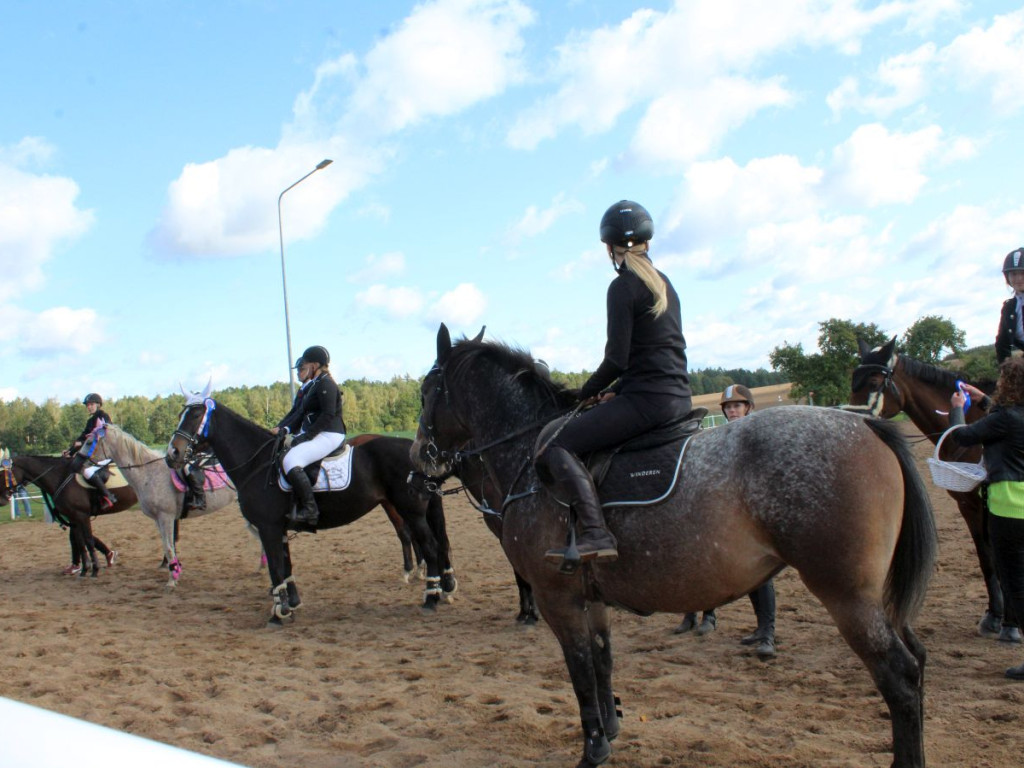 Jak oni skakali. Pierwsze Towarzyskie Zawody [ZDJĘCIA]