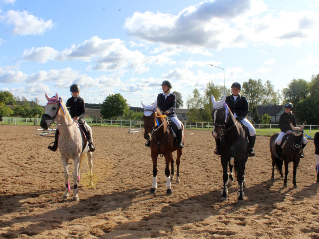 Jak oni skakali. Pierwsze Towarzyskie Zawody [ZDJĘCIA]