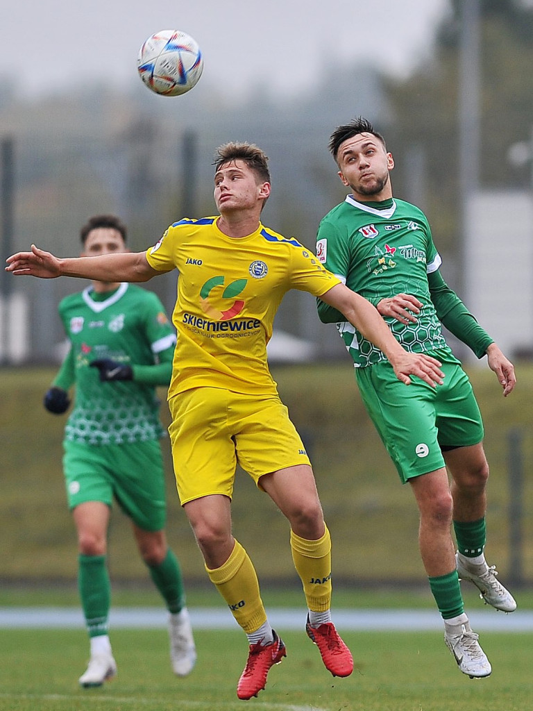 Kolejne punkty uciekły. Gol kapitana to mało