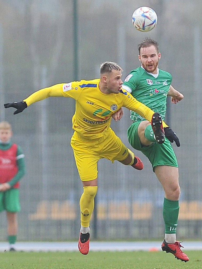 Kolejne punkty uciekły. Gol kapitana to mało