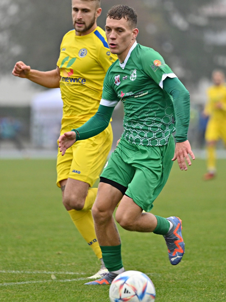 Kolejne punkty uciekły. Gol kapitana to mało