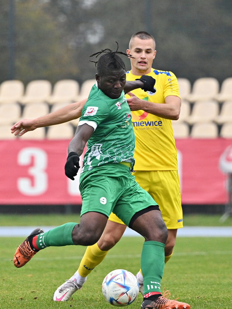 Kolejne punkty uciekły. Gol kapitana to mało