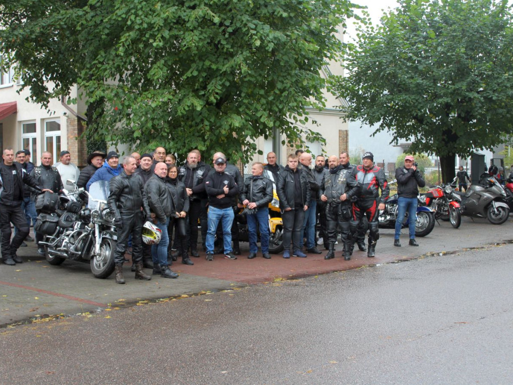 Parada motocyklowa. Grupa Moto Mława zakończyła sezon