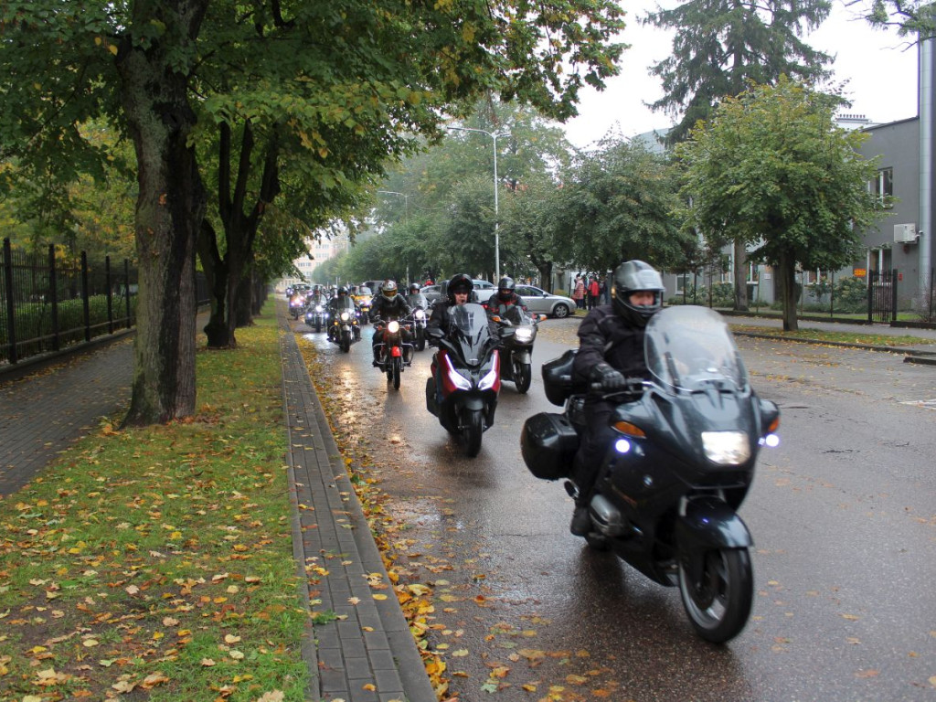 Parada motocyklowa. Grupa Moto Mława zakończyła sezon