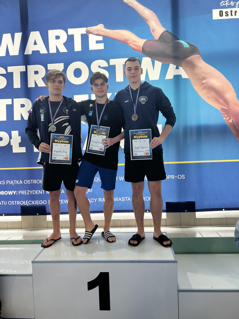 Ostrołęcka wyprawa pływaków. Rekordy, medale, wyróżnienia